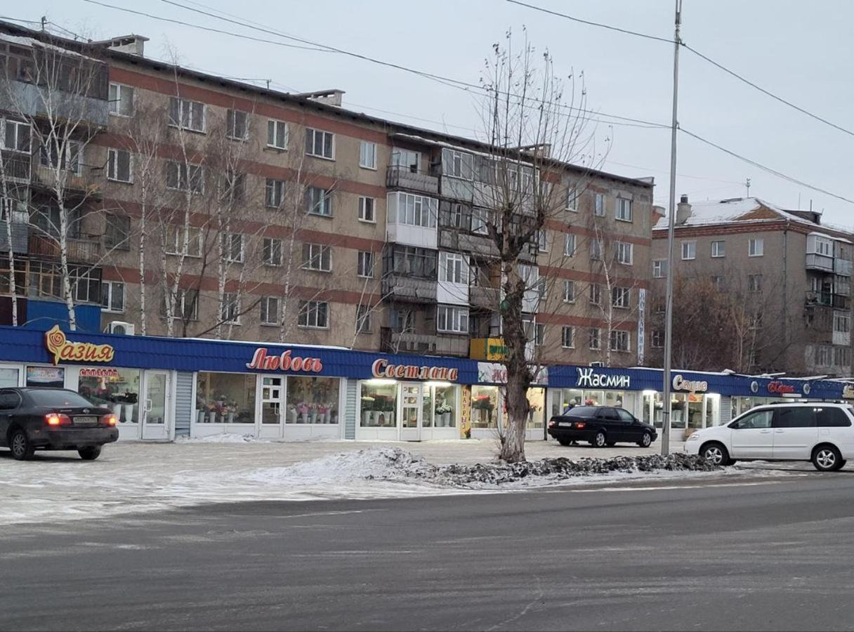 1 Комнатные Апартаменты На Ауэзова 236 Kokshetau Exterior photo