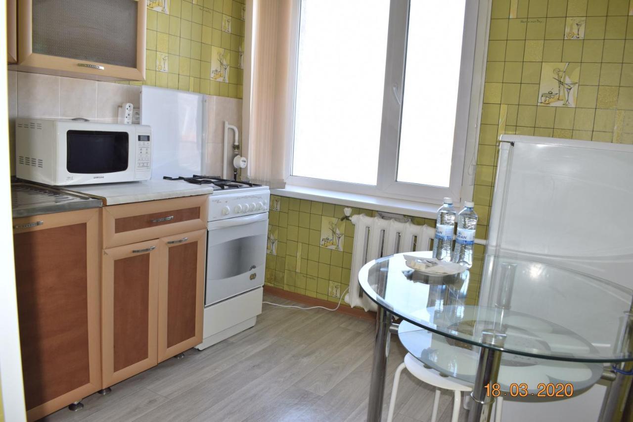 1 Комнатные Апартаменты На Ауэзова 236 Kokshetau Exterior photo