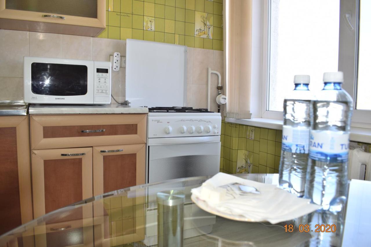 1 Комнатные Апартаменты На Ауэзова 236 Kokshetau Exterior photo